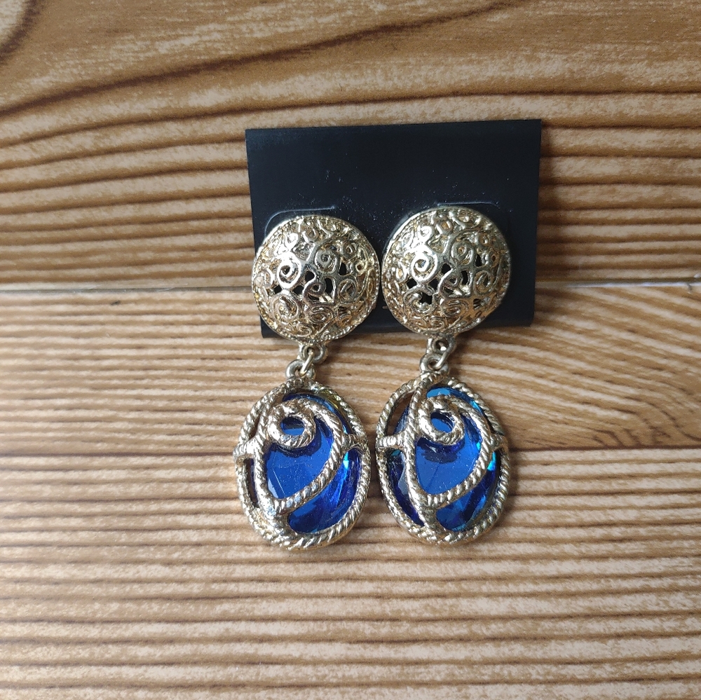 Blue Jewel Silver Dangle Earrings